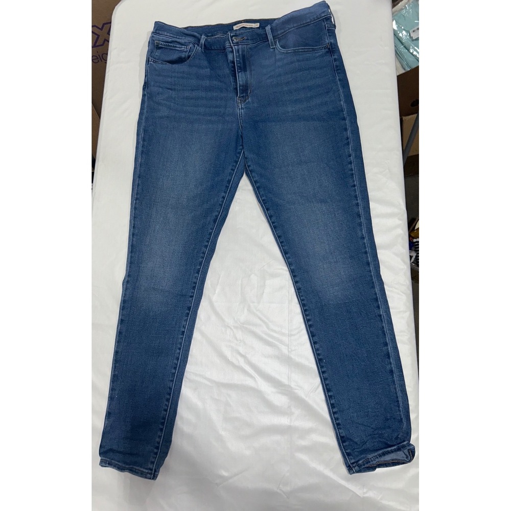 Levis 720 High Rise Super Skinny Jeans Womens 33 Blue Medium Wash Denim Pants